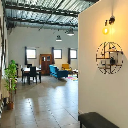 Apartment Le Loft A Le Chatel Boissy-le-Chatel